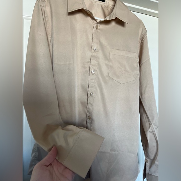 Tan collared button up shirt. Satin. Size small. Never worn. - Picture 2 of 3